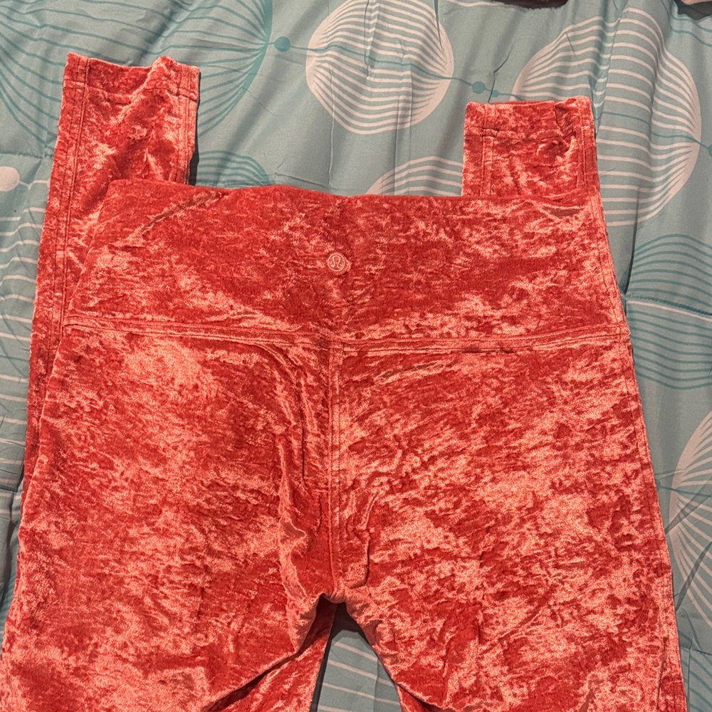 RARE lululemon athletica women’s pink crushed Velvet-Look Leggings